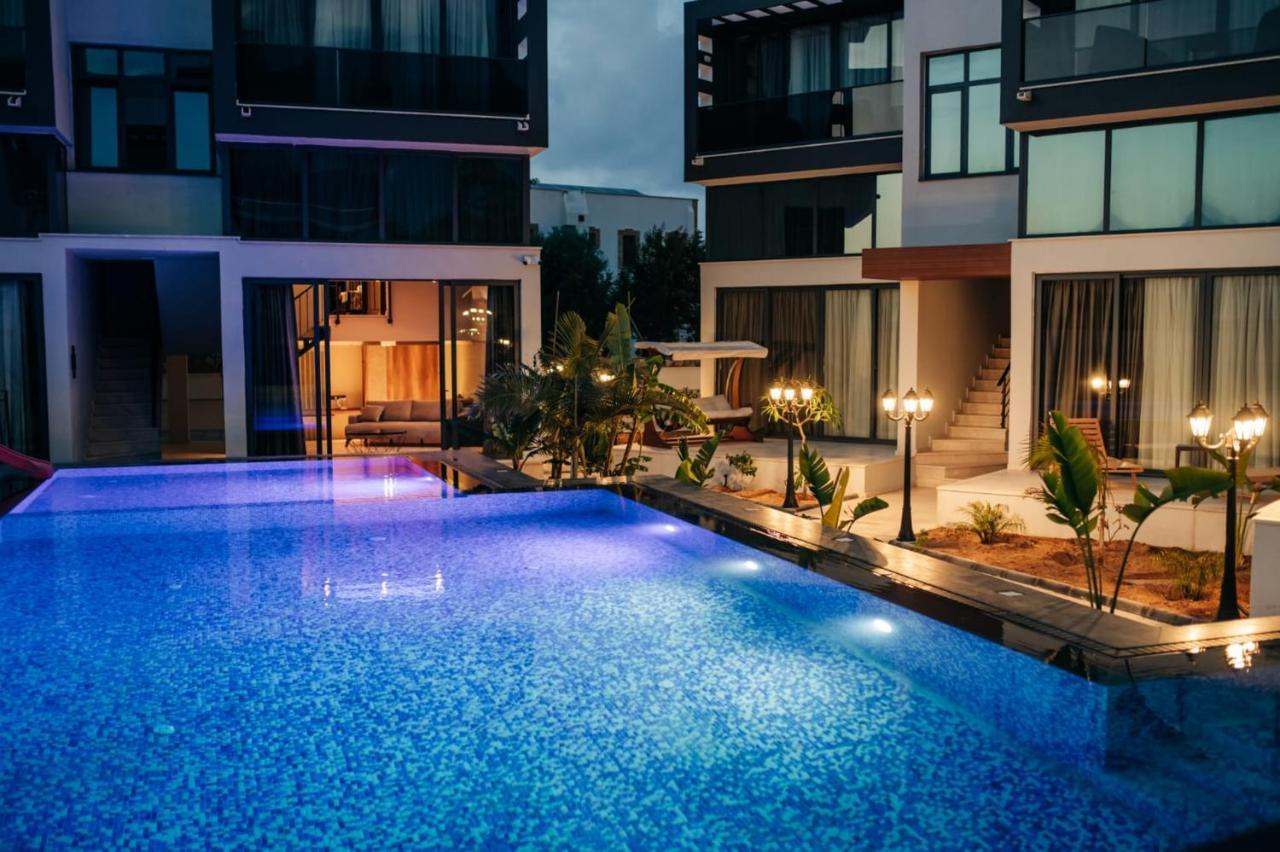 Del Mare Park Hotel ไคริเนีย ภายนอก รูปภาพ