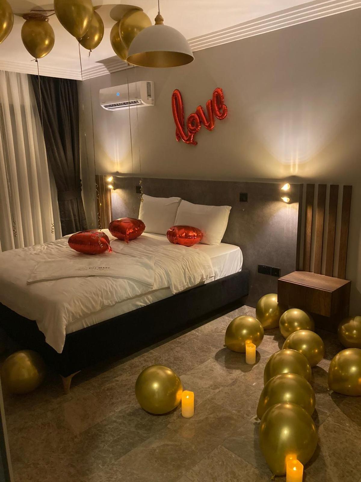 Del Mare Park Hotel ไคริเนีย ภายนอก รูปภาพ